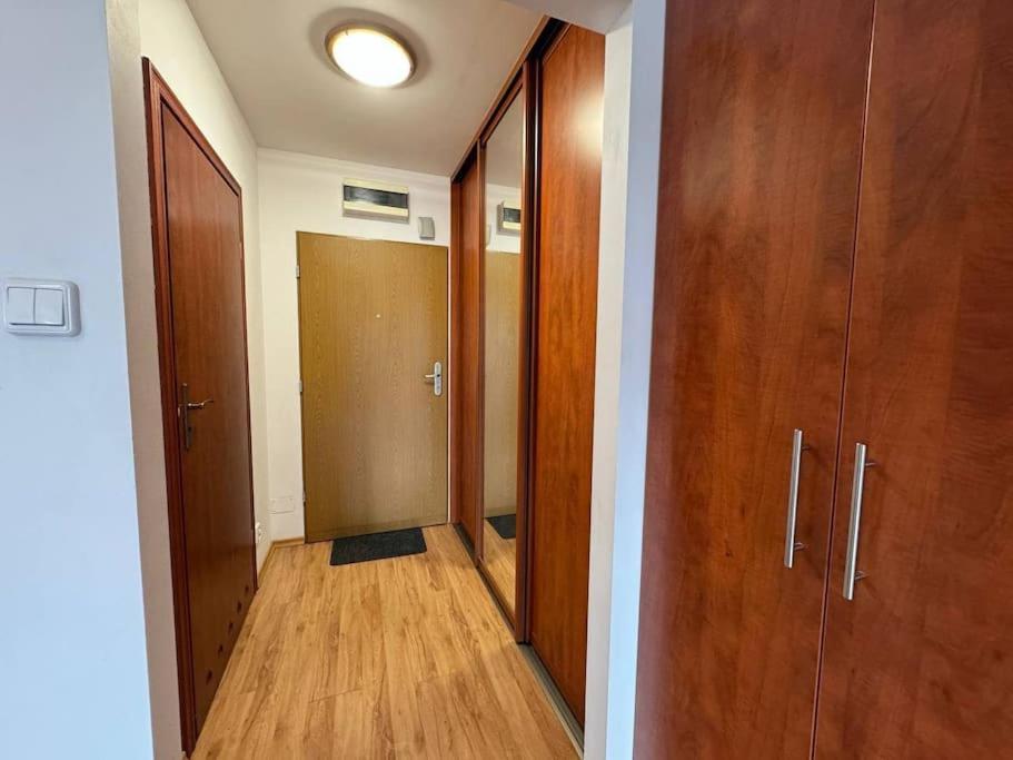Apartament Studio L15 - Free Parking And A Wonderful Vacation Warszawa